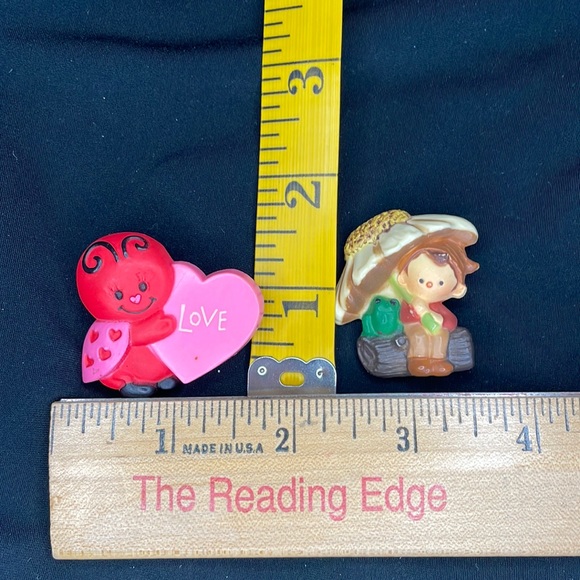 Vintage pin set of 17 (variety of Fall & winter) - Picture 8 of 10